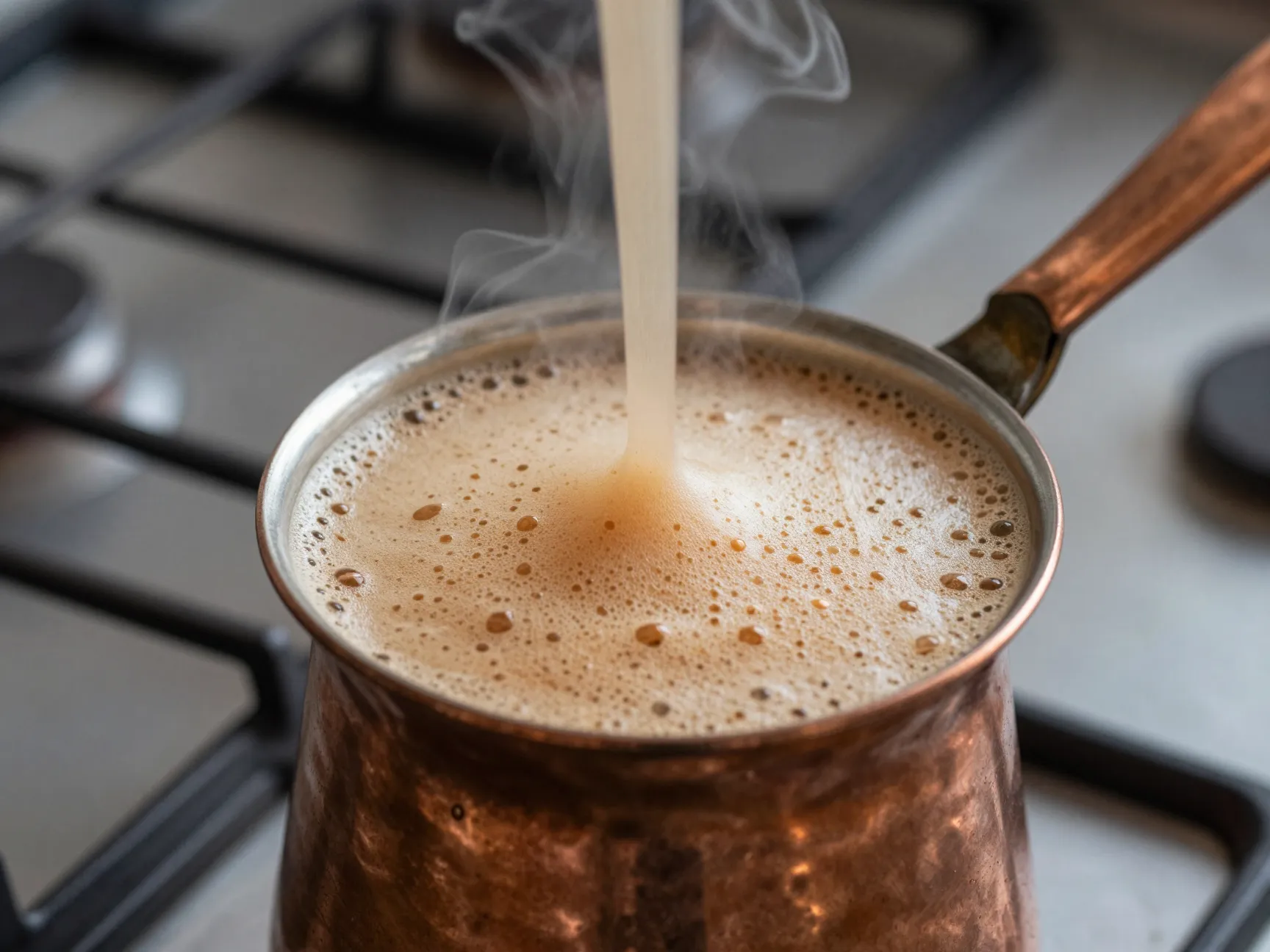 Final heating cycle with intact foam rising in cezve neck