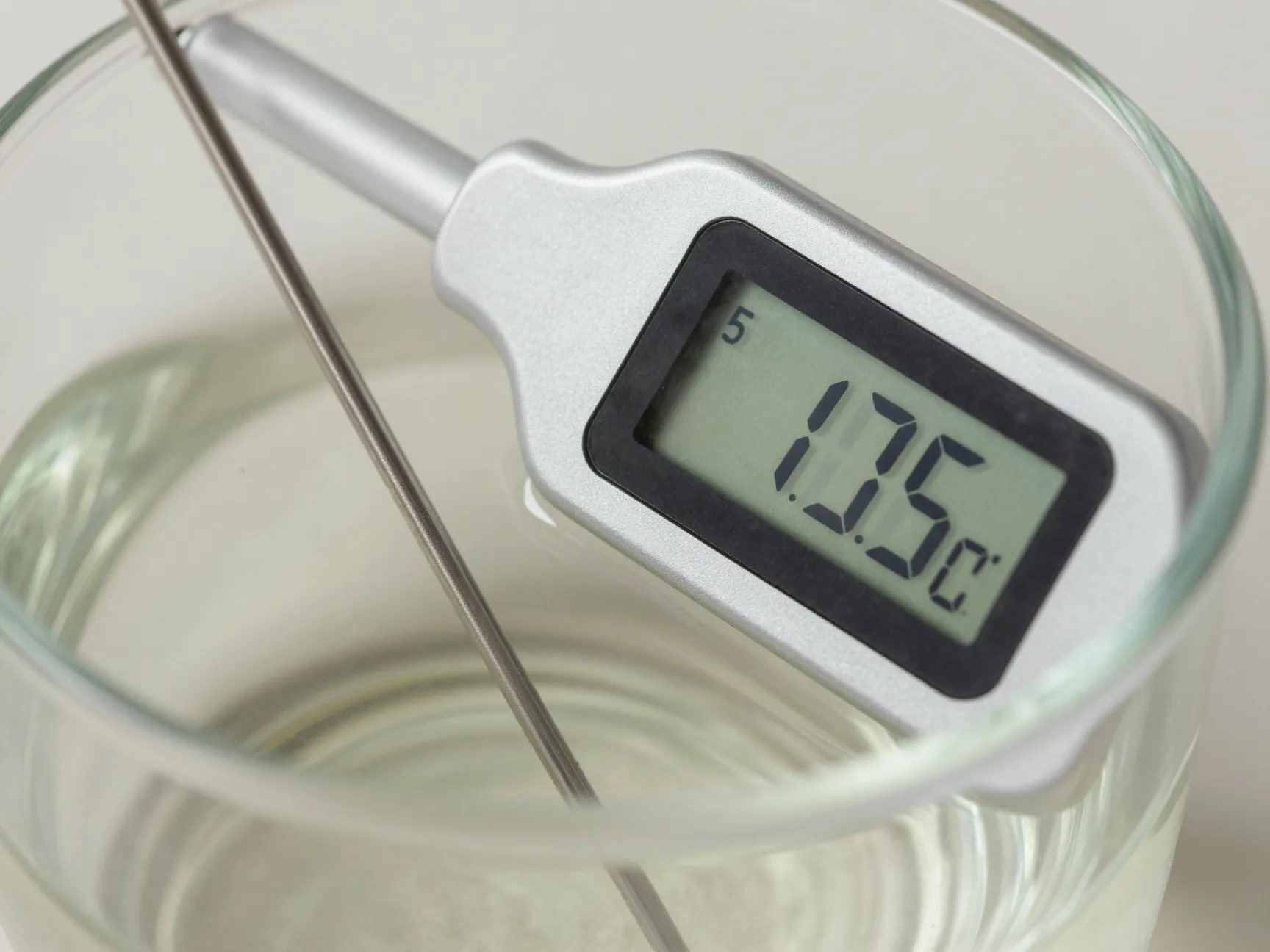 Digital thermometer showing correct water temperature for matcha