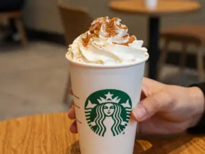 Read more about the article 8 Sweet & Steamy Starbucks Hot Coffee Drinks to Warm Your Soul
