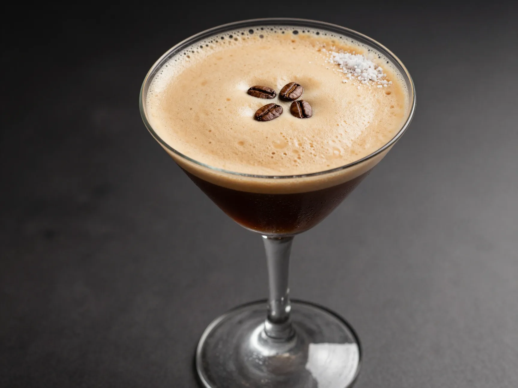 Read more about the article 8 Simple Steps: How Do You Make Espresso Martini Perfection at Home?
